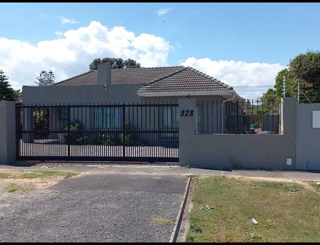 BUSINESS FOR SALE IN MILNERTON CENTRAL